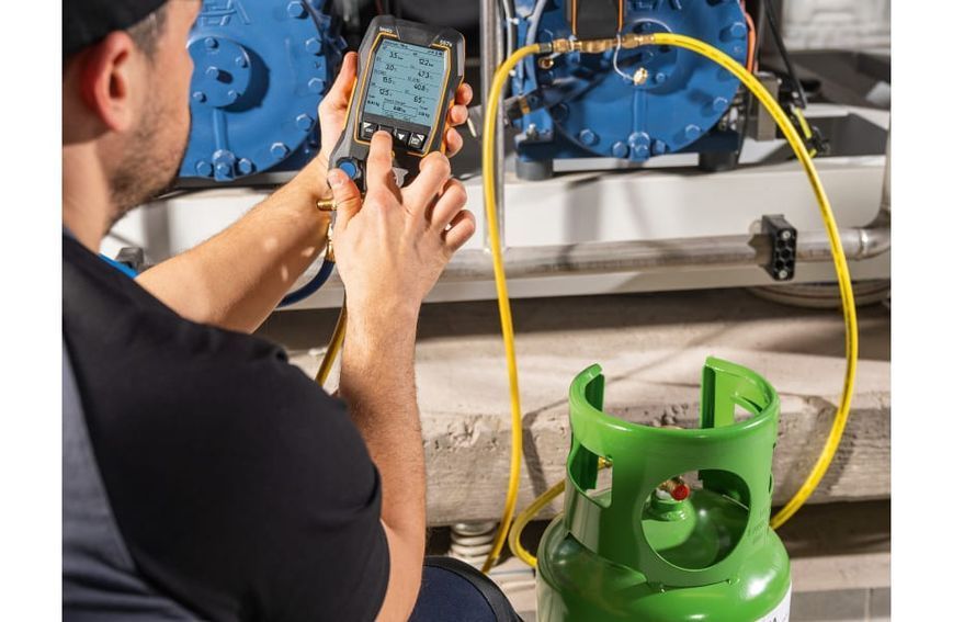 Digitālā manometriskā kolektora komplekts Testo 550s heat pump entry-level kit ar bezvadu zondēm un 3 &scaron;ļūteņu komplektu 0564 5000 фото