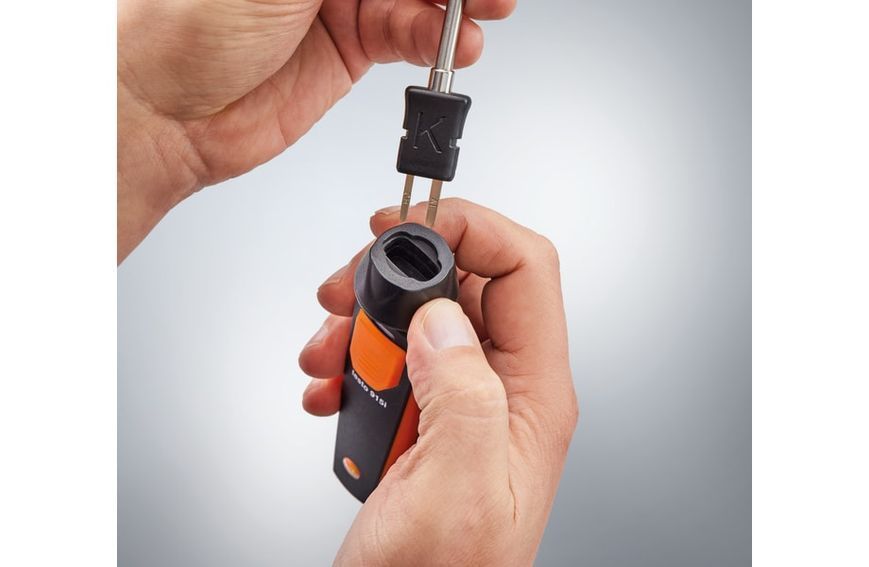 Testo 915i temperature kit with wireless thermometer, 3 probes, and Smart App support
