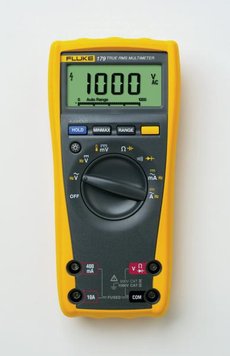 Fluke 179 TRMS Digital Multimeter with temperature readings