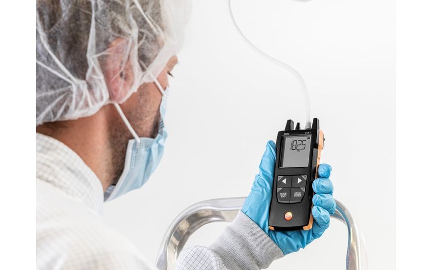 Digital differential pressure measuring instrument Testo 512-1 with App connection