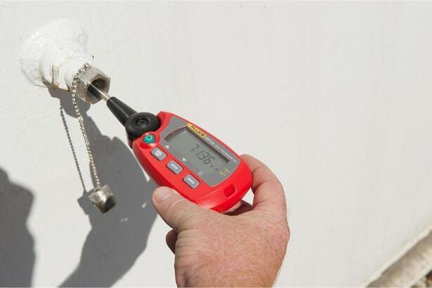 S&auml;demekindel digitaalne etaloontermomeeter Fluke 1551A-9 Stik Thermometer (-50 kuni 160 C, sond 229 mm)