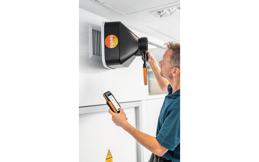 Universal IAQ instrument Testo 400 air flow kit with 16 mm vane probe and Bluetooth handle