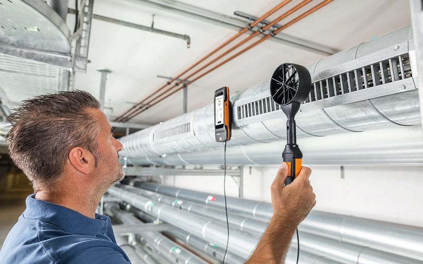 Universal IAQ instrument Testo 400 air flow kit with 16 mm vane probe and Bluetooth handle