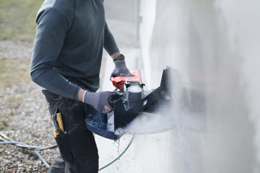 Hydraulic Handsaw HYCON HHS20 PowerDrive &Oslash;500mm 212mm Cutting Depth