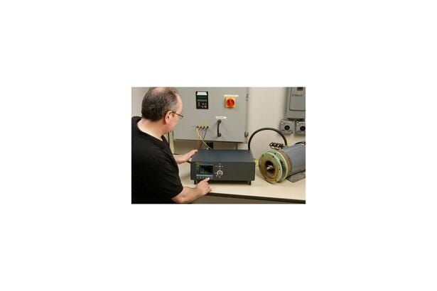 Прецизионный анализатор мощности Fluke Norma 4000 1-3 Фазы 1000V Fluke Norma 4000 фото