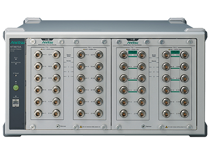 Универсальный набор для тестирования беспроводных сетей Anritsu MT8870A MT8870A фото