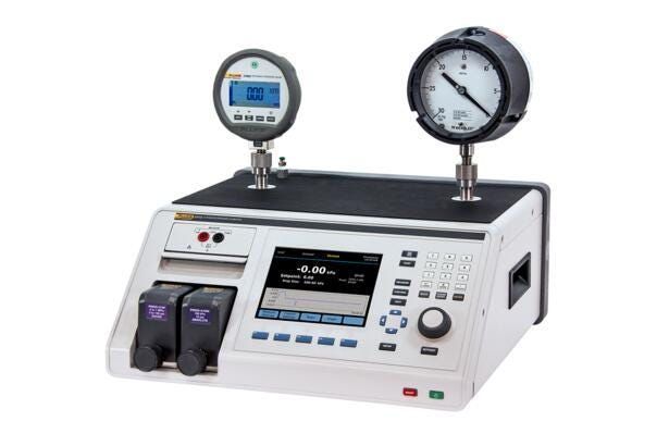 Промышленный калибратор давления Fluke 2271A-NPT-HC20 (от -100 кПа до 20 МПа) 2271A-NPT-HC20 фото