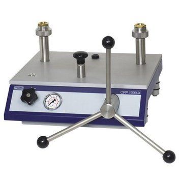 WIKA Hydraulic comparison test pump CPP1000-X, CPP1600-X