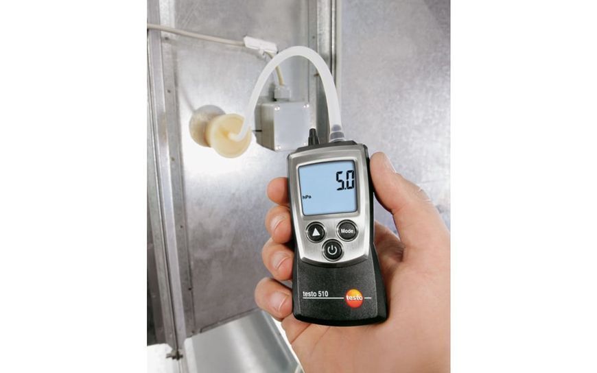 Differential pressure measuring instrument set Testo 510 set with silicone hose and accessories