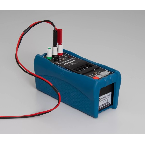  1021 DC Current Source and Calibrator